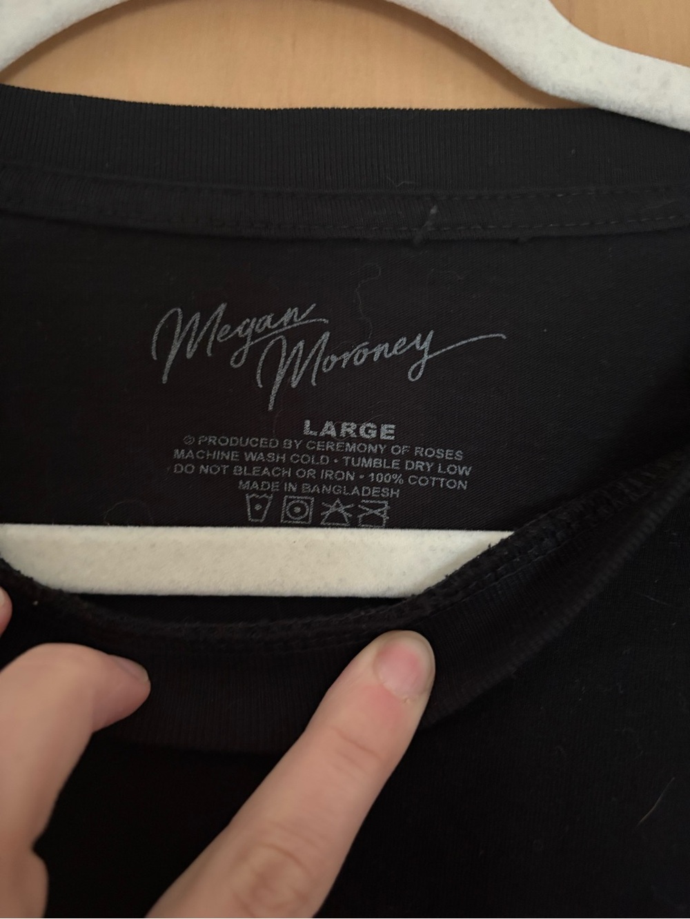 Megan Moroney T shirt - Picture 2 of 2